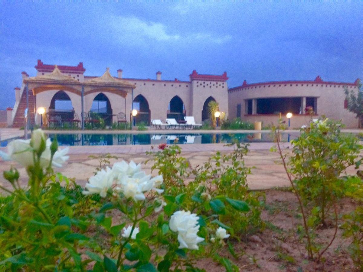 Hotel Dar Alfourssane Ferme D'Hote Ouarzazate Exterior foto